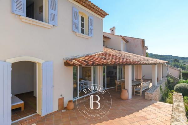 Saint-Cyr-sur-Mer, Maison de ville 3 Chambres -  120 m² à vendre