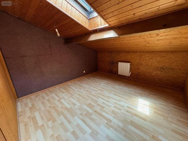 Maison à louer à Saint-Jean-d'Illac en Gironde (33127), ref : 11548/3/B_92