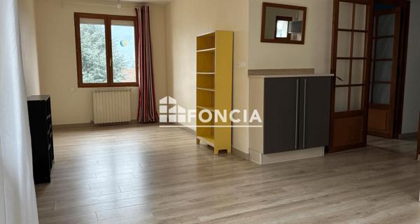 À vendre Appartement 4 pièces 71.25 m² - Saint-égrève 38120