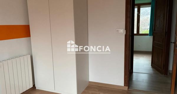 À vendre Appartement 4 pièces 71.25 m² - Saint-égrève 38120