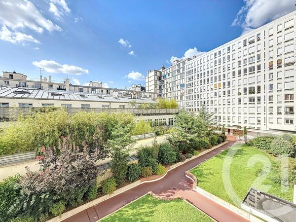 Appartement F3 à vendre  3 pièces - 65,85 m2 PARIS - 75011
