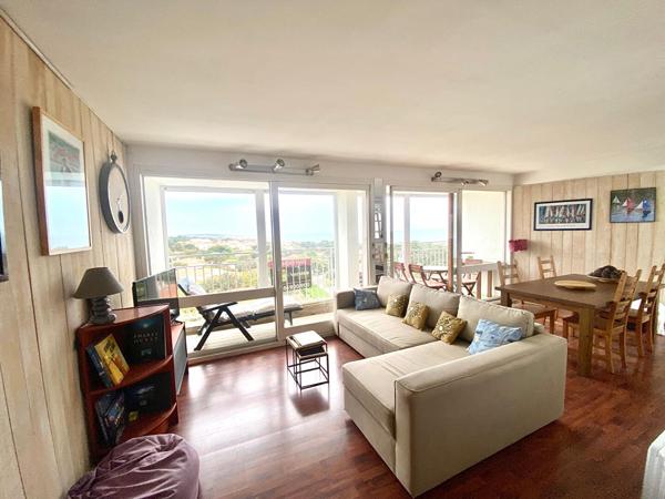 Appartement 55 m2 face mer et pins