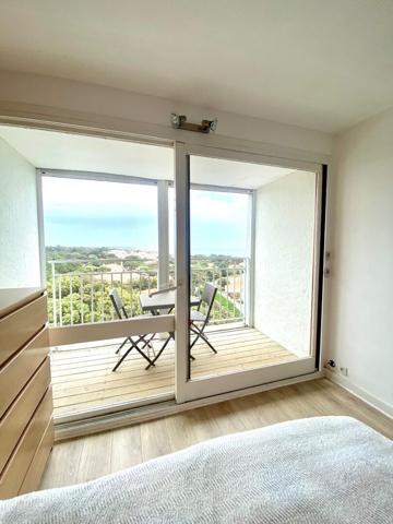 Appartement 55 m2 face mer et pins