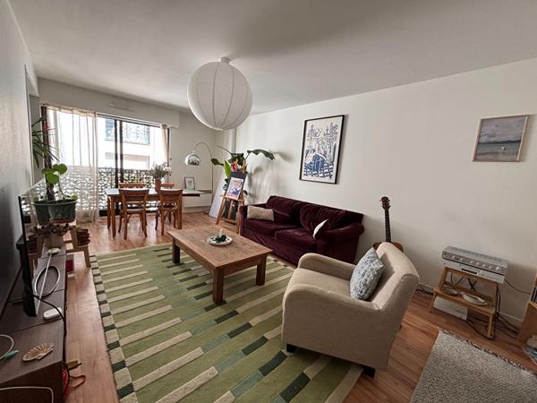 A VENDRE NANTES/CENTRE VILLE APPARTEMENT TYPE 2 AVEC PARKING