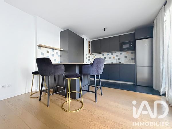 Location appartement 3 pièces 79 m² Levallois-Perret