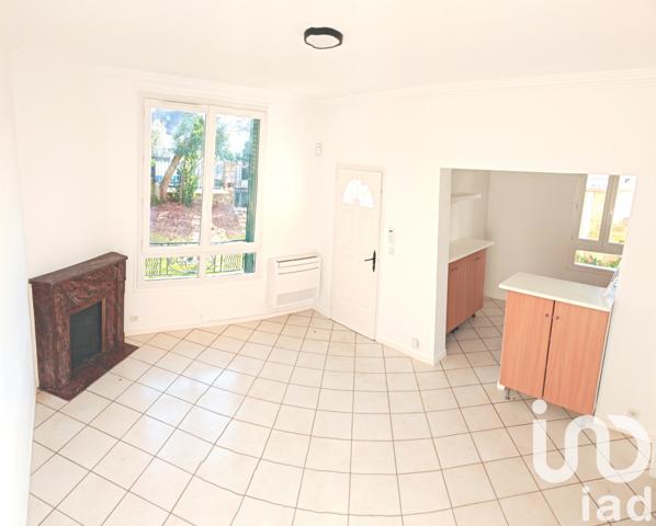 Maison à vendre 6 pièces 102 m² Sainte-Geneviève-des-Bois