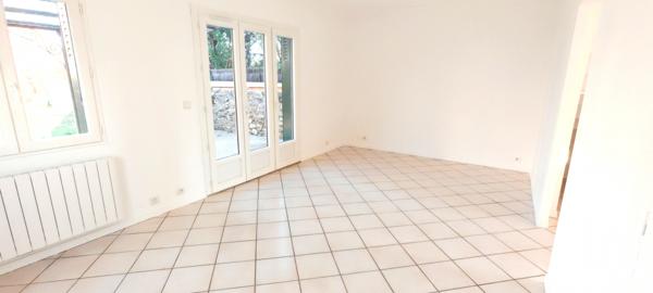 Maison à vendre 6 pièces 102 m² Sainte-Geneviève-des-Bois