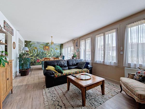 Maison familiale T4 en parfait état : charme, confort et douceur de vivre