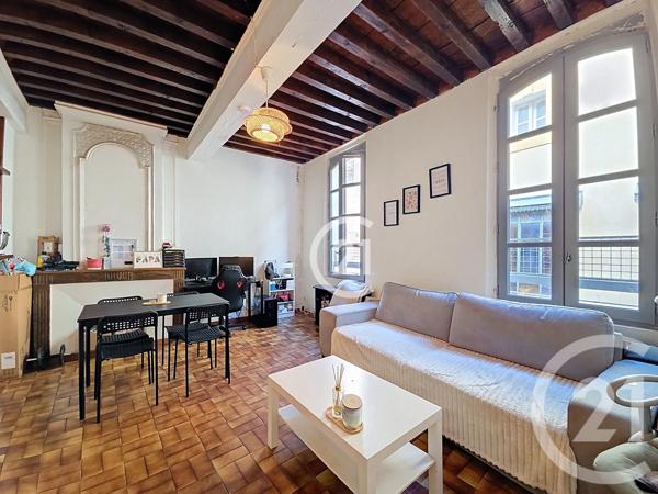 Immeuble à vendre  167 m 2   TARASCON  - 13