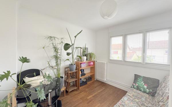 Maison à vendre    4 pièces •  Drancy