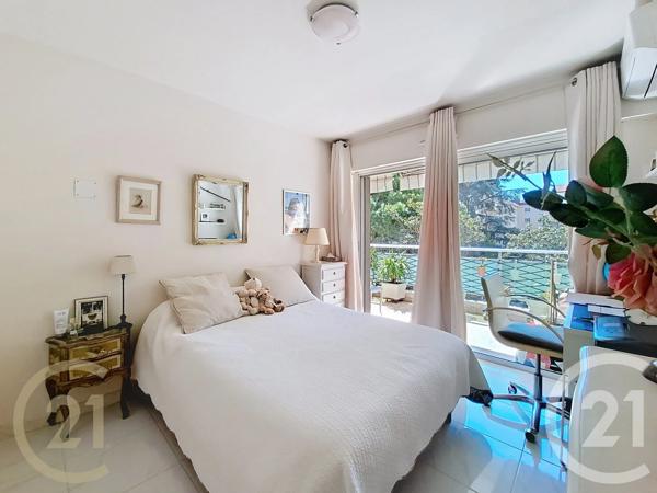 Appartement F2 à vendre  2 pièces - 49,01 m 2   CANNES  - 06