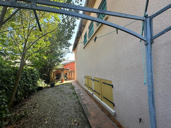 Coeur de Bessières ? Maison de 228 m² exploitables avec double potentiel habitation / investissement
