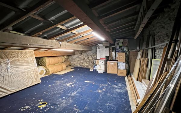 Maison à vendre    6 pièces • 191 m2 Livron-sur-Drôme