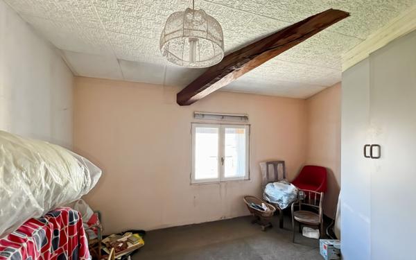 Maison à vendre    6 pièces • 191 m2 Livron-sur-Drôme