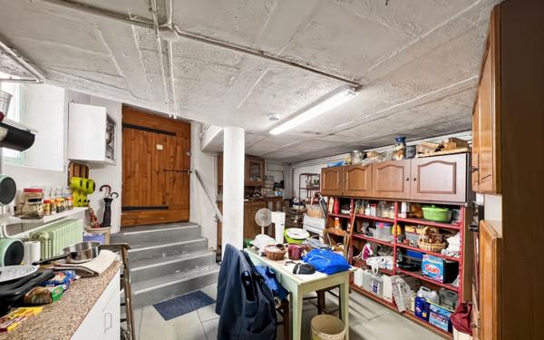 Maison à vendre    6 pièces • 191 m2 Livron-sur-Drôme
