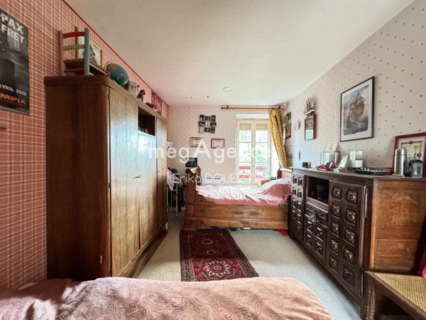 Maison à TREMENTINES, 49340 - 9 pièces 214m²