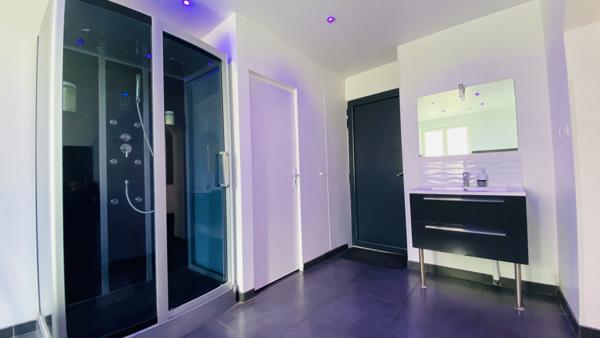 Maison 2 pièces 27 m2 - Logement Atypique - Futuroscope