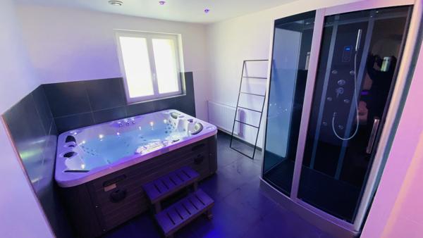 Maison 2 pièces 27 m2 - Logement Atypique - Futuroscope