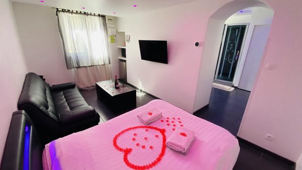 Maison 2 pièces 27 m2 - Logement Atypique - Futuroscope
