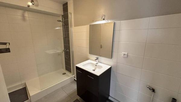 Appartement 2 pièces                                        - 44000 Nantes Réf : 10984