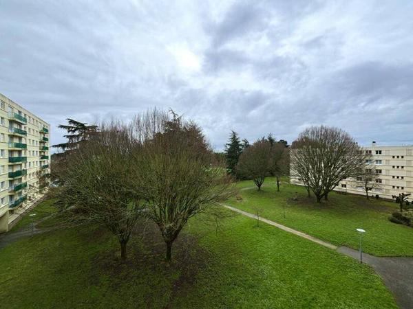Appartement 3 pièces                                        - 44300 Nantes - Boulevard des Poilus Réf : 11938