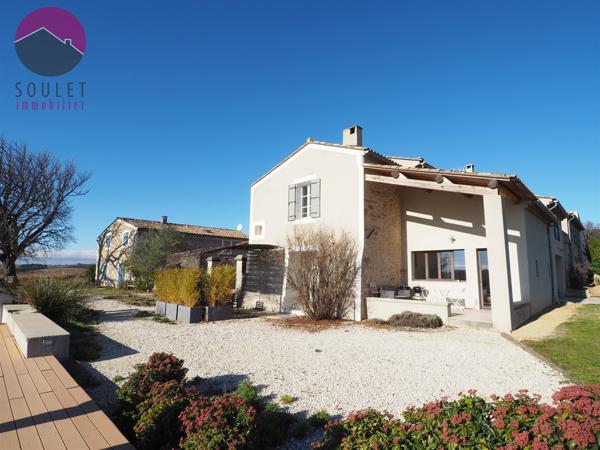 Valréas (84600) Propriété viticole en Provence