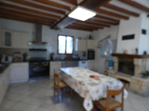Maison à Le Mêle-sur-Sarthe, 61170 - 5 pièces 136m²
