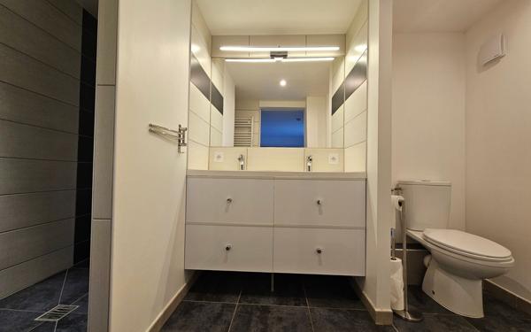 Appartement à vendre    2 pièces • 64,04 m2 Saint-Étienne