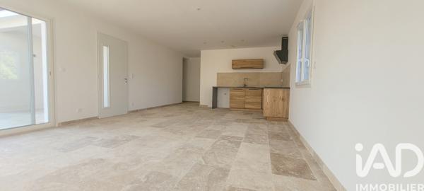Maison à vendre 5 pièces 93 m² Goudargues