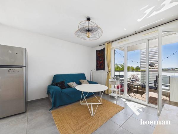 Appartement 3 pièces 61,25 m² avec terrasse de 25,5m2 et balcon - Avenue Général de Gaulle, Bron