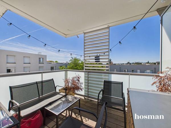 Appartement 3 pièces 61,25 m² avec terrasse de 25,5m2 et balcon - Avenue Général de Gaulle, Bron