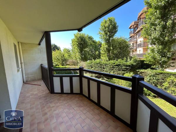 Appartement à louer 2 pièces 38.05m² Tourgéville (14800)