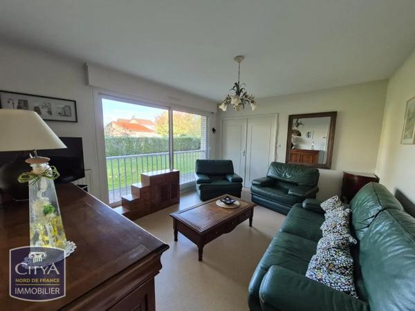 Appartement à louer 2 pièces 70.01m² Valenciennes (59300)
