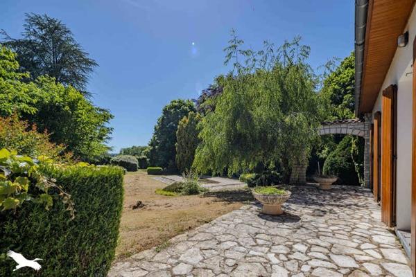 Maison à vendre 166 625 € Chasseneuil-sur-Bonnieure 3 p 111 m² DPE F