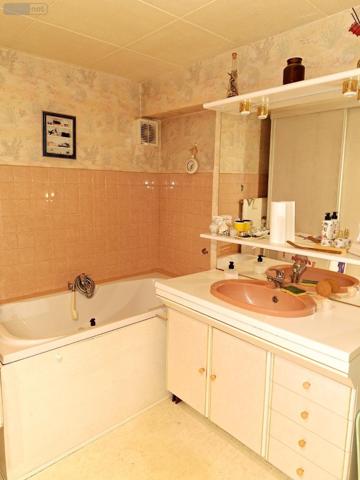 Maison de ville à vendre à Fontaine-lès-Dijon en Côte-d'Or (21121), ref : 21084-12   
Au coeur de l'ancien village