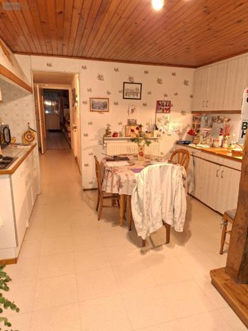 Maison de ville à vendre à Fontaine-lès-Dijon en Côte-d'Or (21121), ref : 21084-12   
Au coeur de l'ancien village