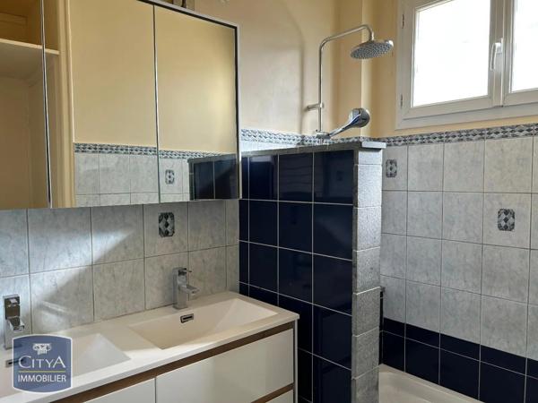 Appartement à louer 3 pièces 58.58m² Antony (92160)