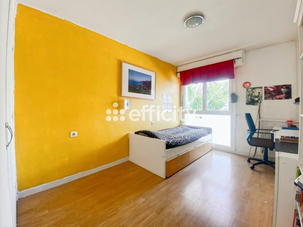 Appartement 5 pièces - 94 m² Exclusivité efficity