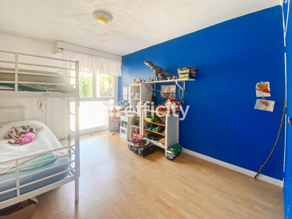 Appartement 5 pièces - 94 m² Exclusivité efficity