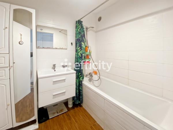 Appartement 5 pièces - 94 m² Exclusivité efficity