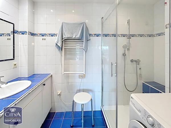 Appartement à vendre 3 pièces 64m² Fréjus (83600)