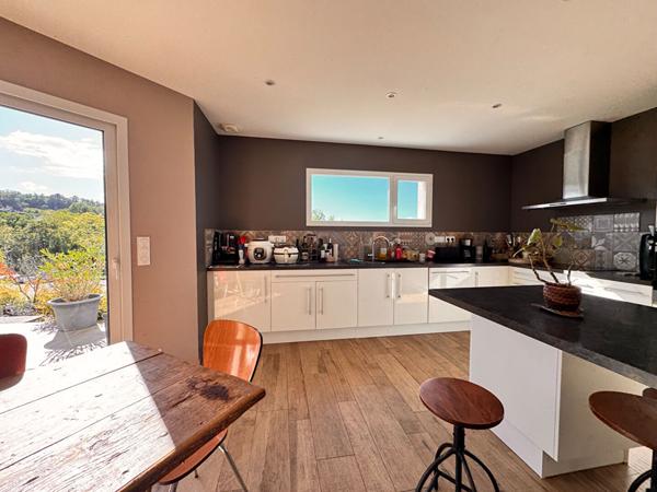 Maison - 5 pièces - 120 m²