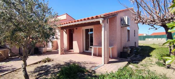 Maison 3 faces de plain pied , jardin et garage