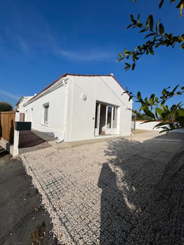 Maison de plain-pied à SERIGNY