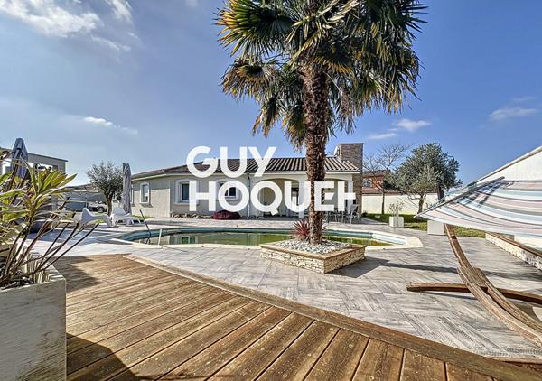 Maison Contemporaine de Plain Pied 4 Chambres + Garage + Piscine - 71570 LA CHAPELLE DE GUINCHAY