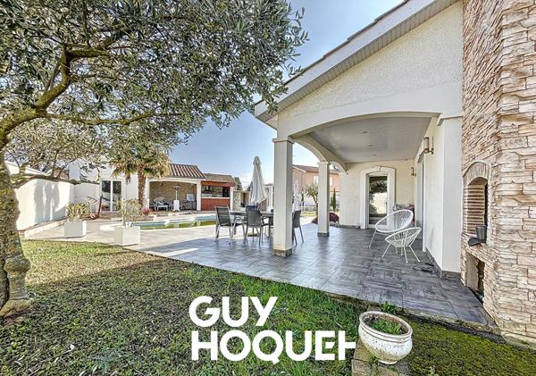 Maison Contemporaine de Plain Pied 4 Chambres + Garage + Piscine - 71570 LA CHAPELLE DE GUINCHAY