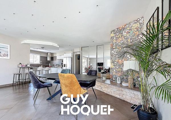 Maison Contemporaine de Plain Pied 4 Chambres + Garage + Piscine - 71570 LA CHAPELLE DE GUINCHAY