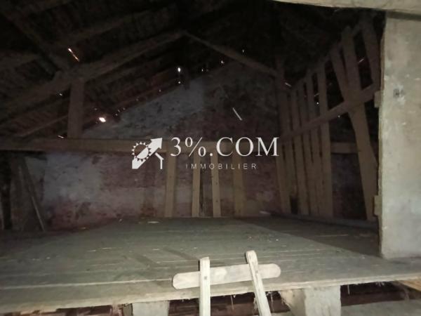 Ferme
                                                                                                                                                                                                                                                                                                                        5 pièce(s)                                                                                                                                                                                                          2 chambre(s)                                                                                                                                                                                                          130  m²