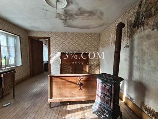 Ferme
                                                                                                                                                                                                                                                                                                                        5 pièce(s)                                                                                                                                                                                                          2 chambre(s)                                                                                                                                                                                                          130  m²