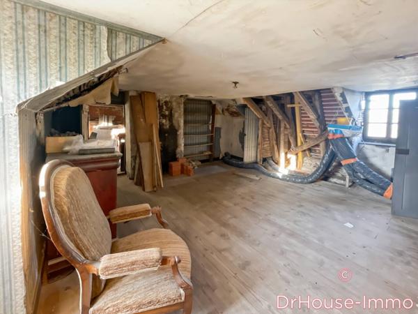 Maison à vendre 7 pièces de 300 m²